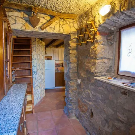 Appartamento Antique House Cres